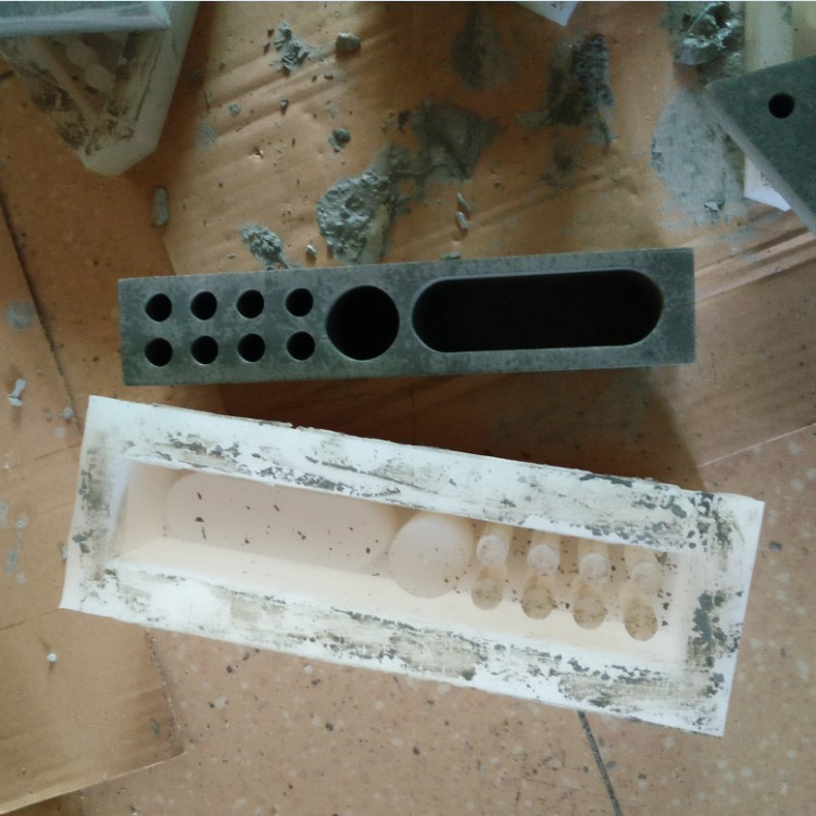 如何延長工業(yè)級(jí)模具硅膠使用壽命 ？